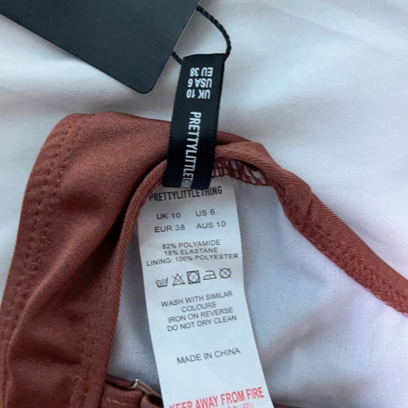 PrettyLittleThing - Chocolate Brown Bikini Top - Picture 3 of 5